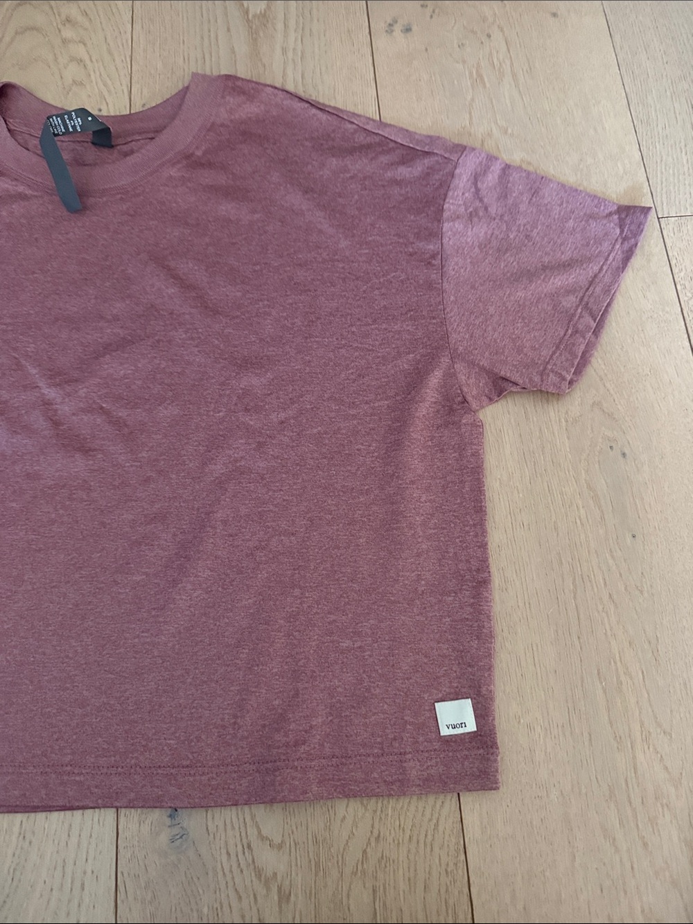 New Vuori tshirt - Picture 2 of 7